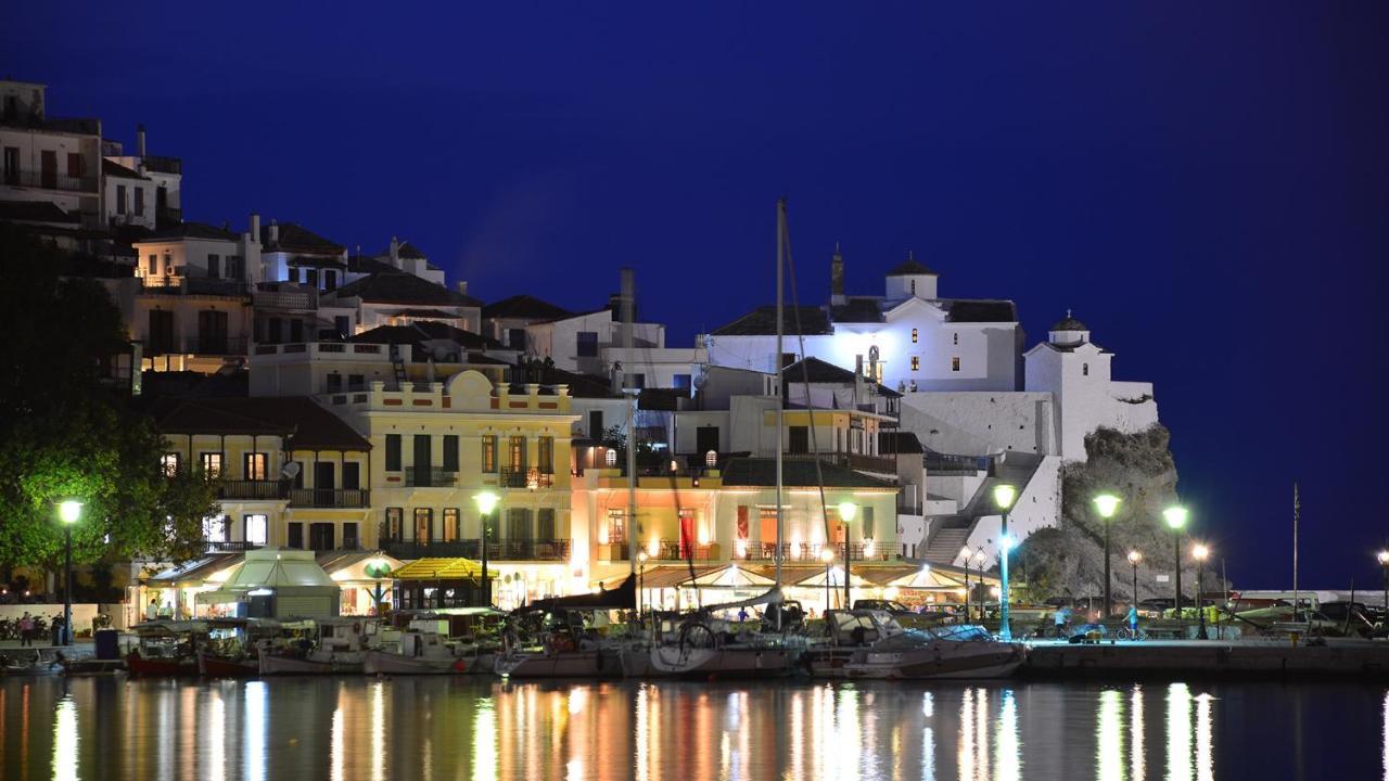 Villa Yiannoula Skopelos Town Exterior photo
