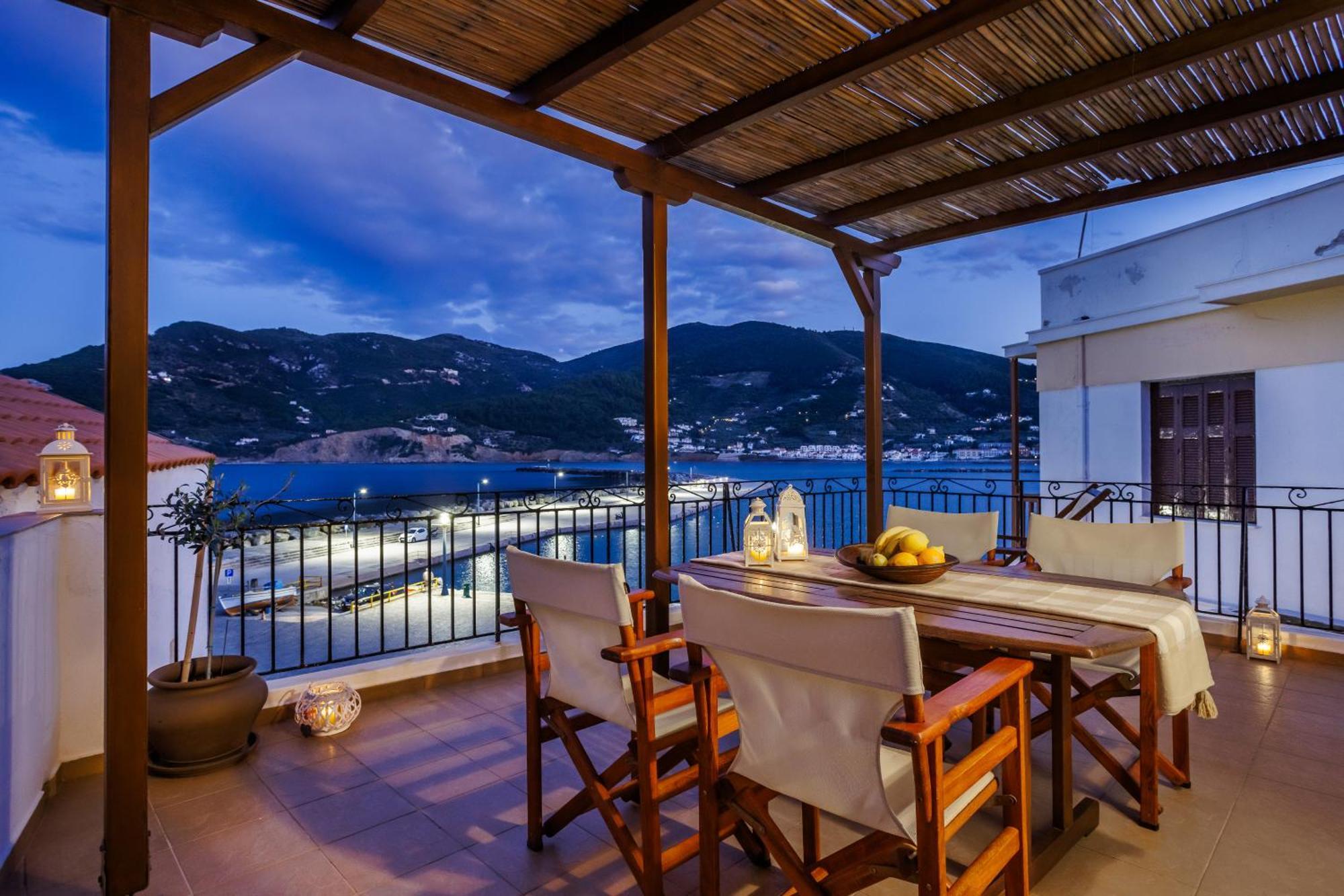 Villa Yiannoula Skopelos Town Exterior photo