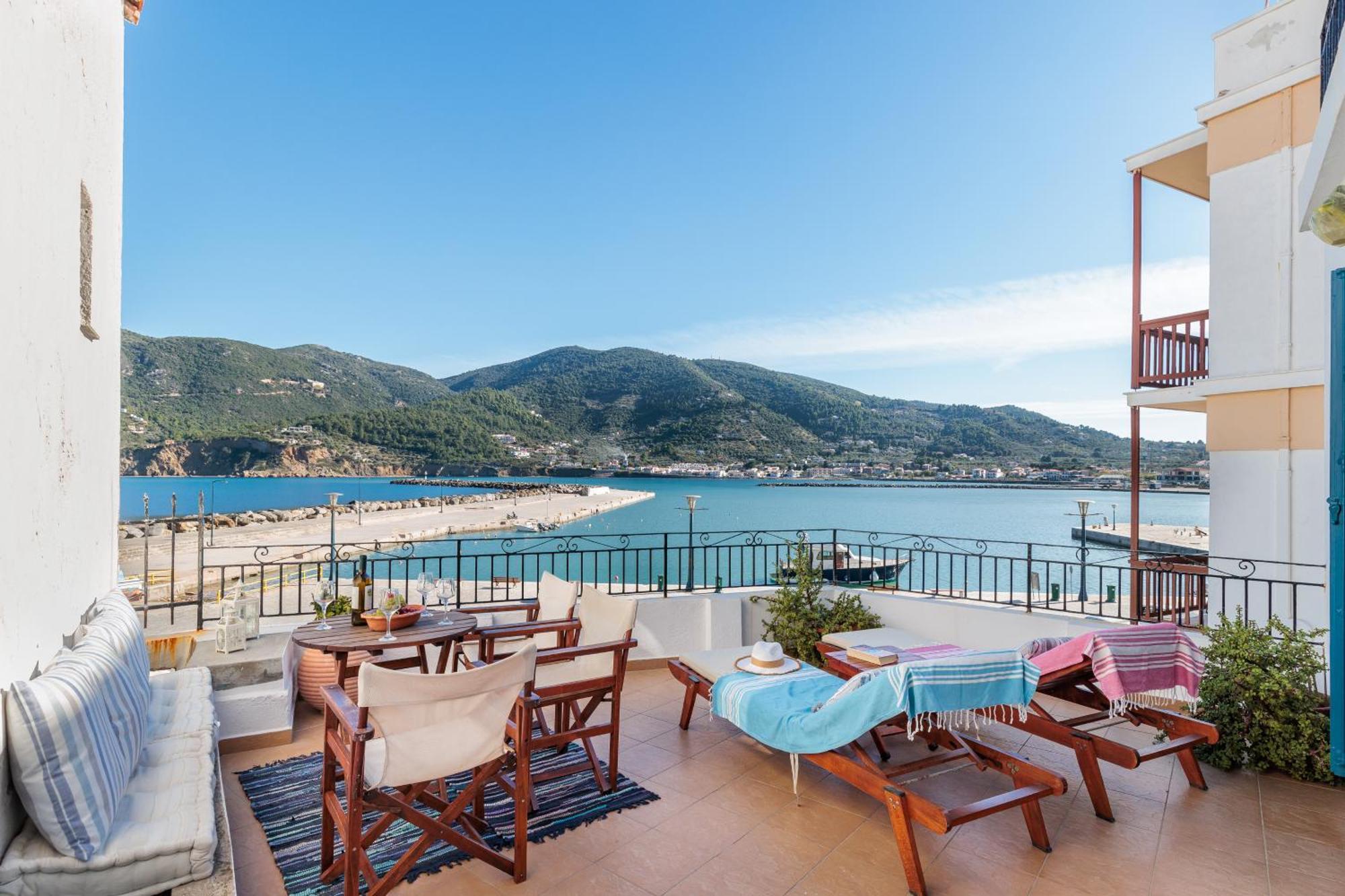 Villa Yiannoula Skopelos Town Exterior photo