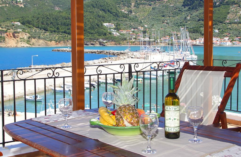 Villa Yiannoula Skopelos Town Exterior photo