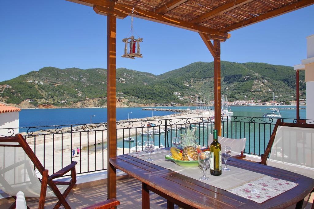 Villa Yiannoula Skopelos Town Exterior photo